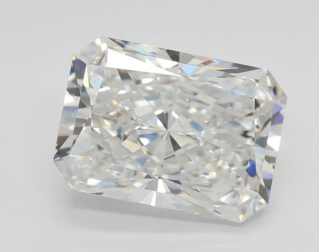 3.04 ct. radiant Lab Grown Diamond front image