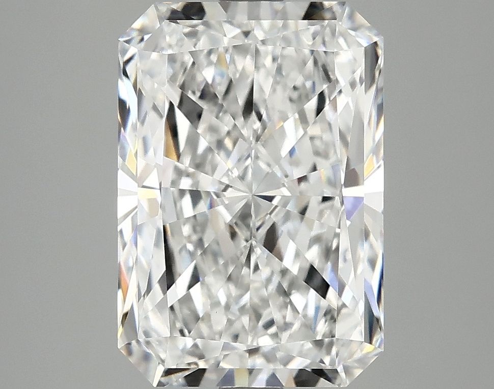 4.03 ct. radiant Lab Grown Diamond front image