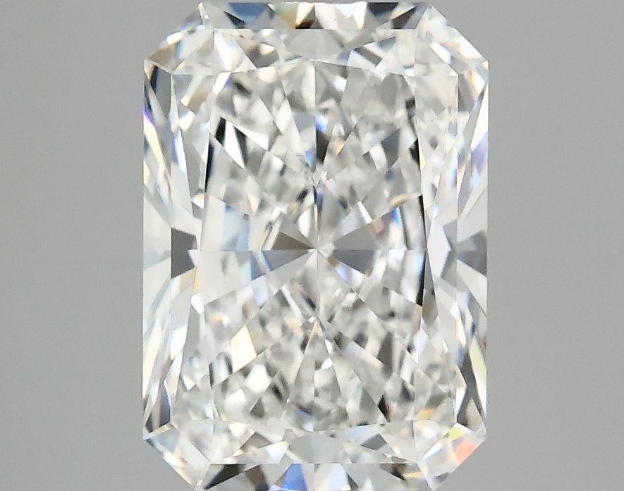 3.09 ct. radiant Lab Grown Diamond front image