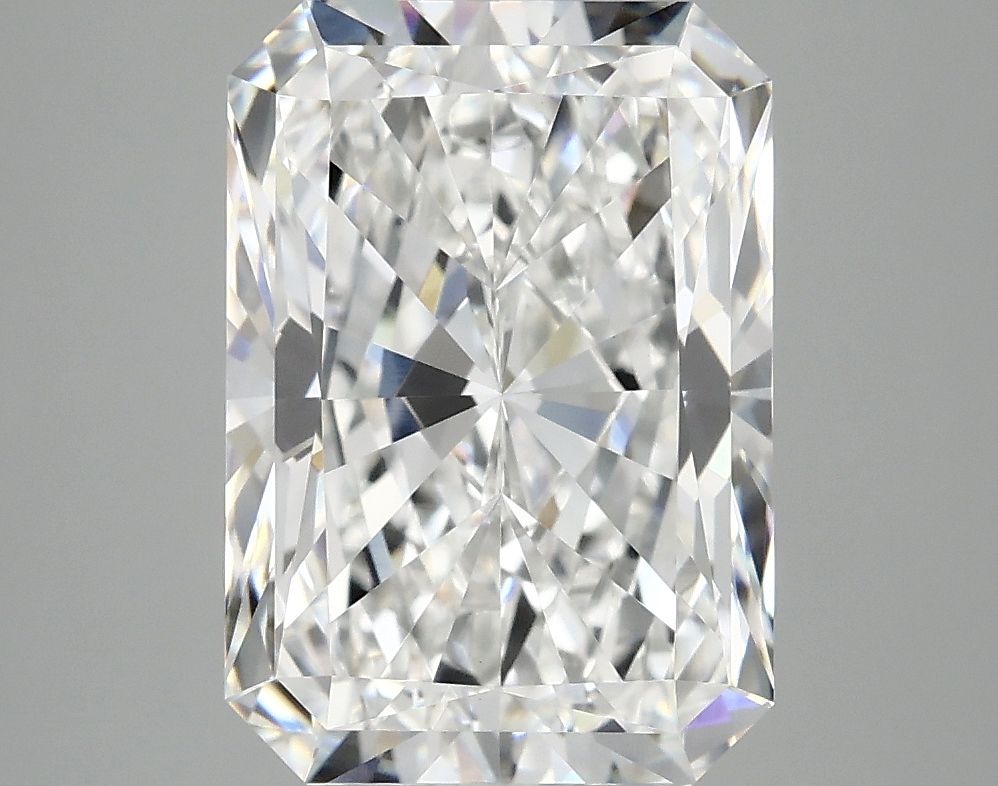 4.09 ct. radiant Lab Grown Diamond front image