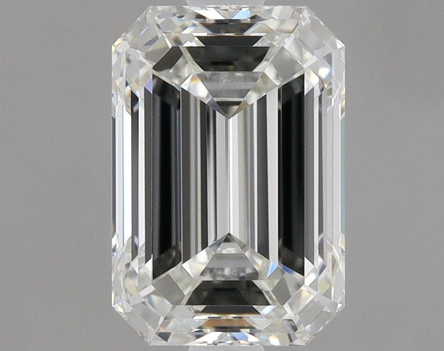 1.70 ct Emerald diamond