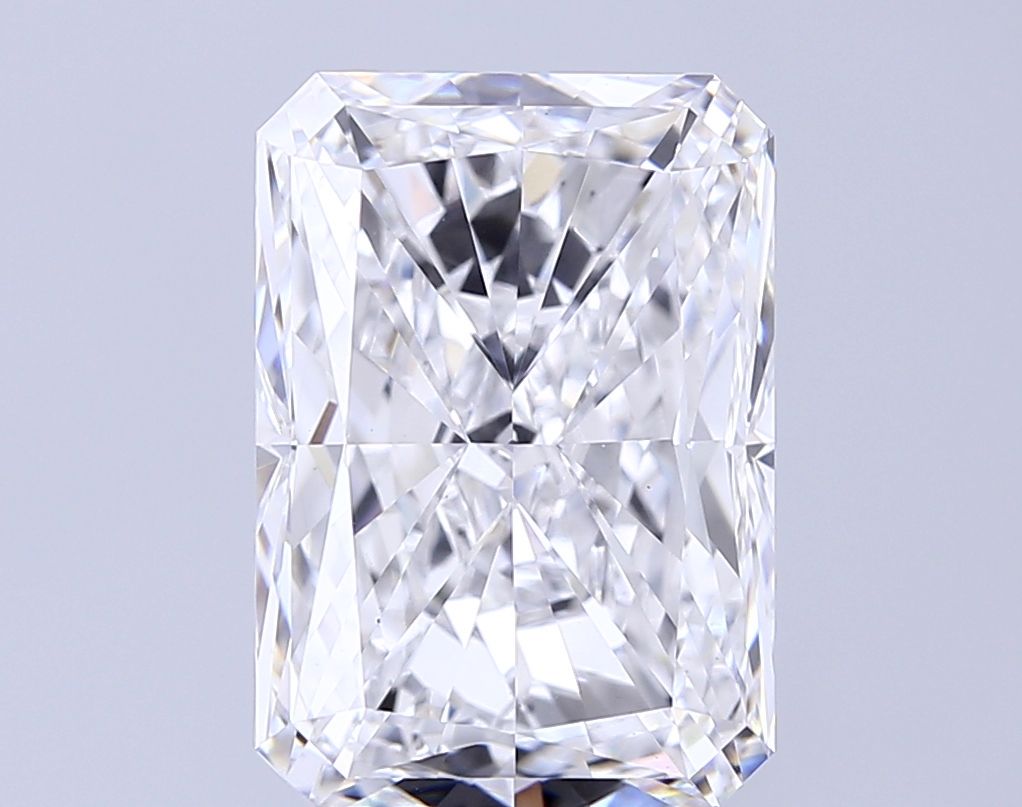 7.02 ct. radiant Lab Grown Diamond front image