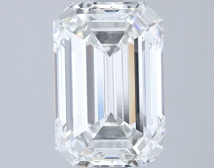 2.71 ct. emerald Lab Grown Diamond front image