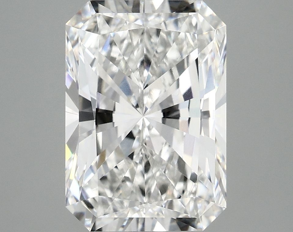 3.90 ct. radiant Lab Grown Diamond front image