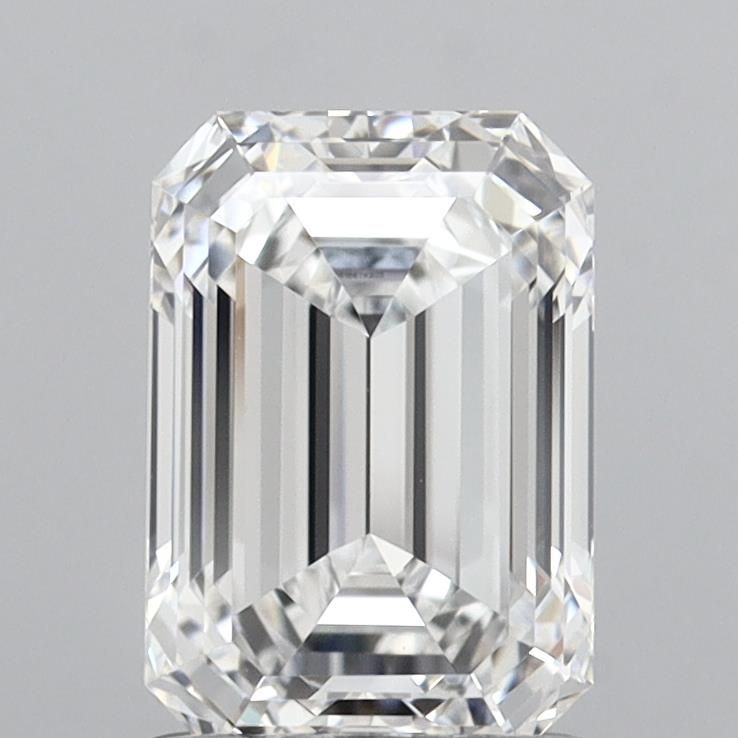 1.75 ct. emerald Lab Grown Diamond front image