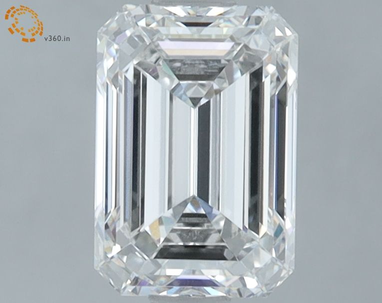 1.70 ct. emerald Lab Grown Diamond front image