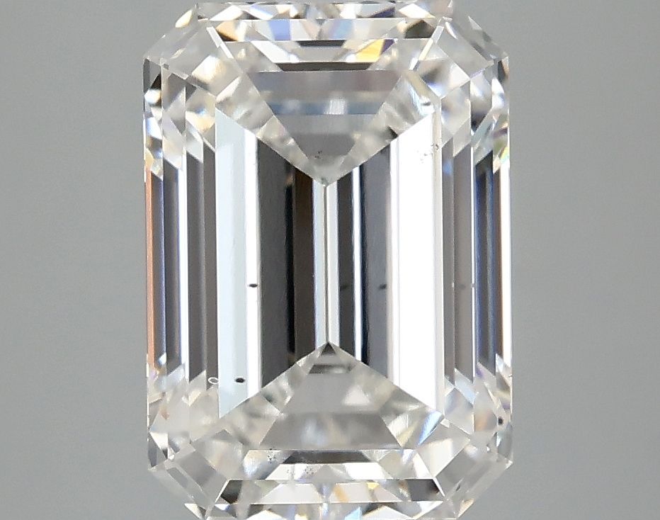 4.07 ct. emerald Lab Grown Diamond front image
