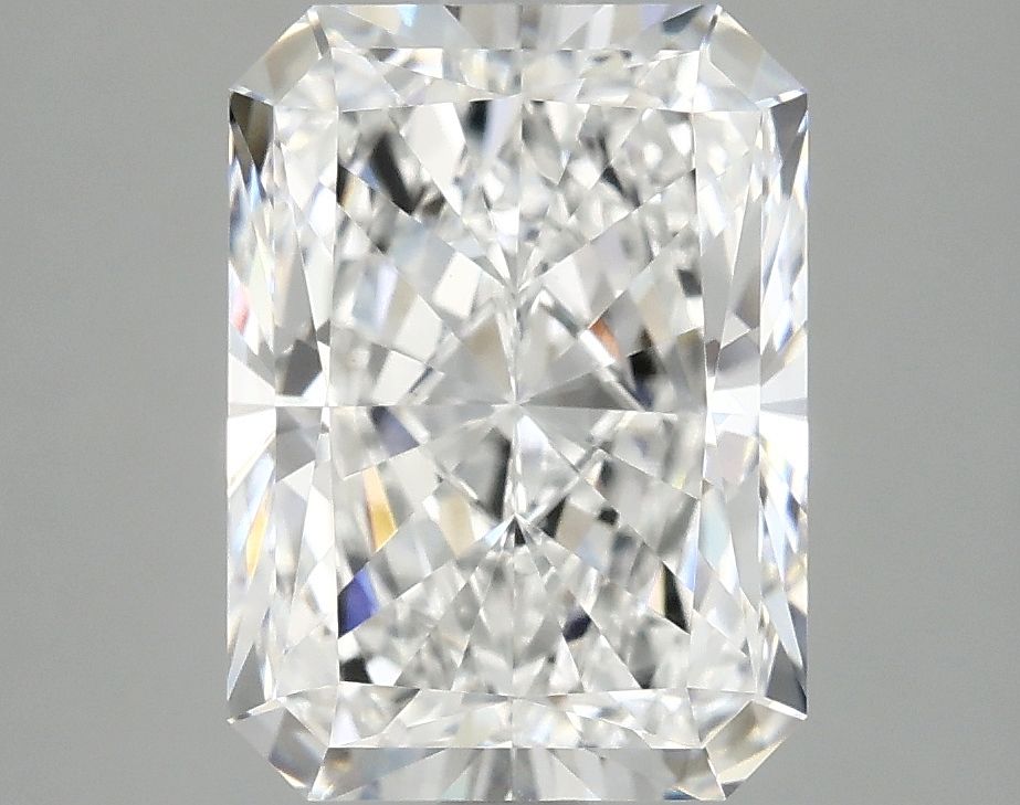 3.91 ct. radiant Lab Grown Diamond front image