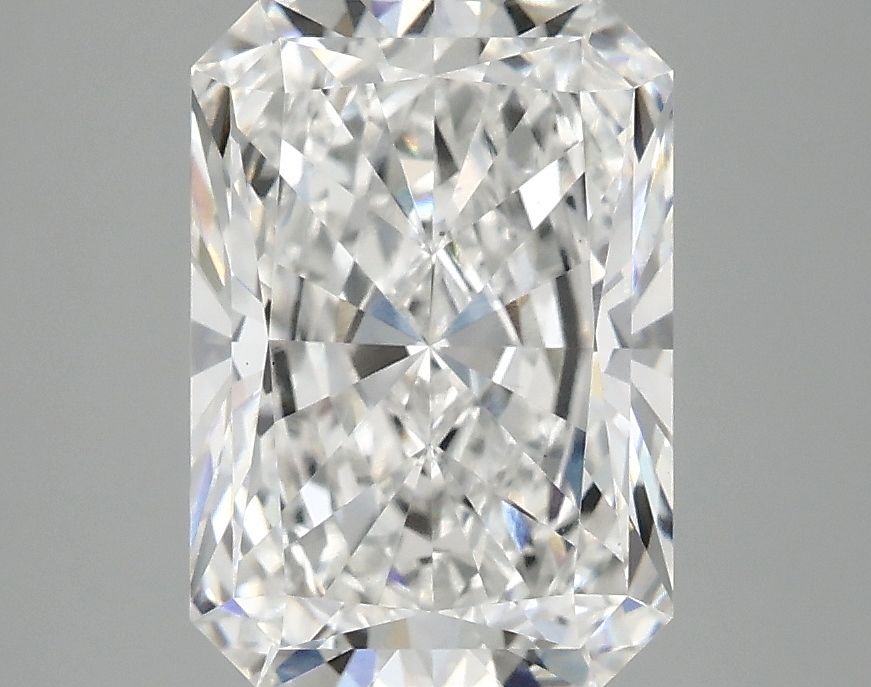 3.08 ct. radiant Lab Grown Diamond front image