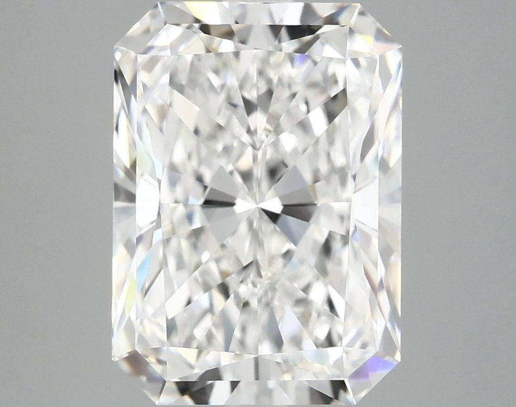 4.99 ct. radiant Lab Grown Diamond front image