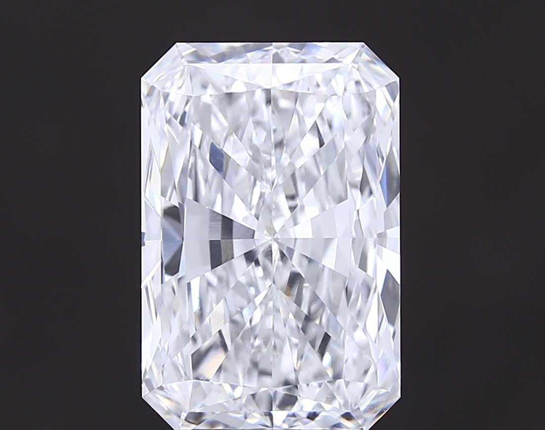 3.05 carat e VS2 EX Cut IGI radiant diamond