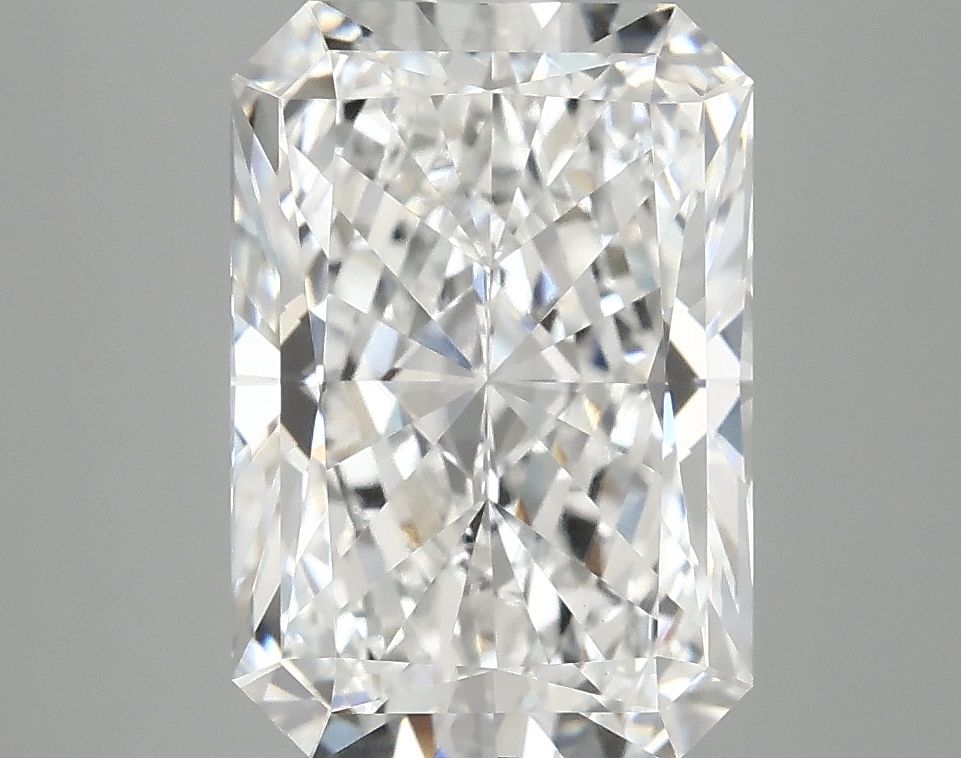 4.05 ct. radiant Lab Grown Diamond front image