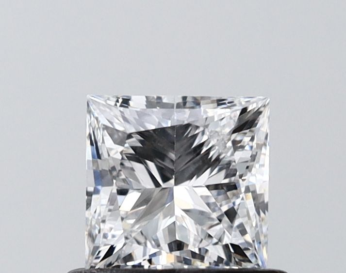 0.70 ct. princess Lab Grown Diamond front image