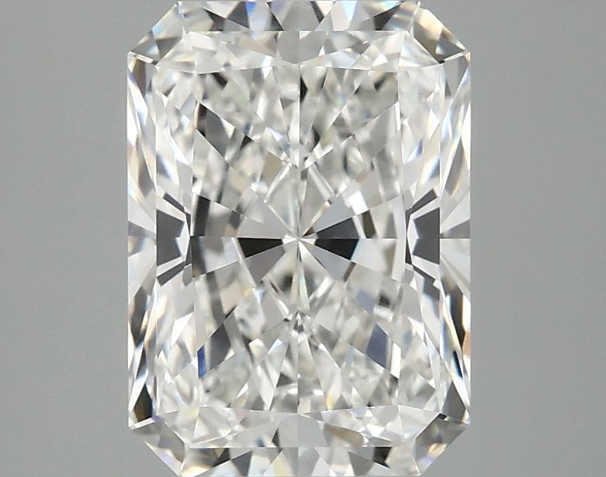 3.09 ct. radiant Lab Grown Diamond front image