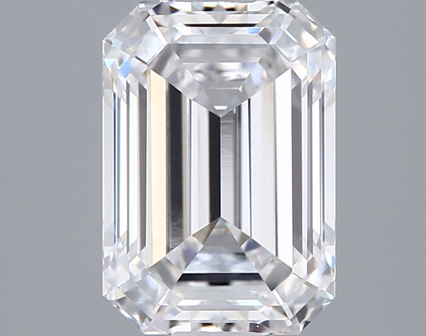 1.53 ct. emerald Lab Grown Diamond front image