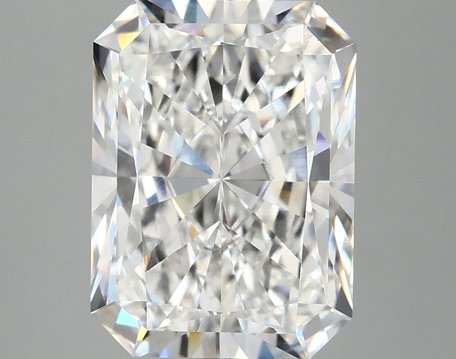 4.03 ct. radiant Lab Grown Diamond front image