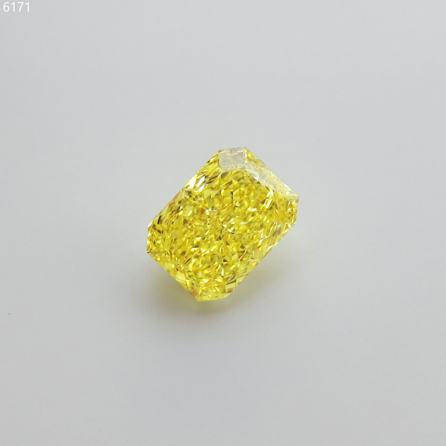 1.78 ct Radiant diamond