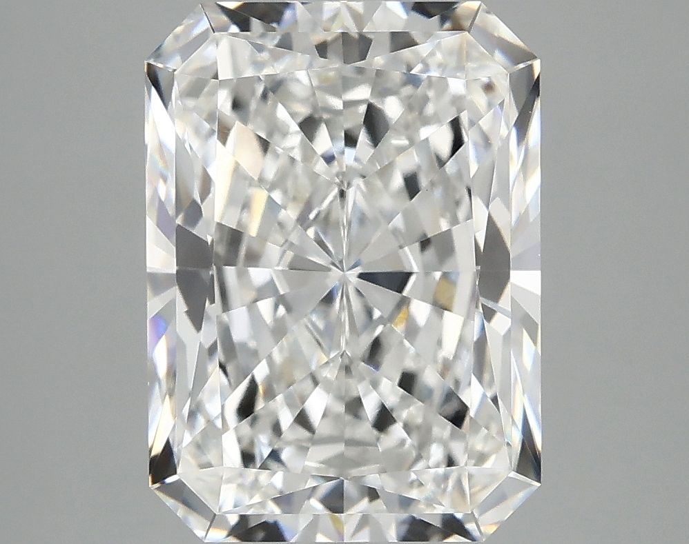 4.64 ct. radiant Lab Grown Diamond front image
