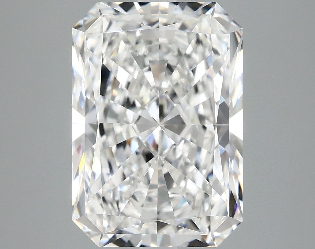 4.11 ct. radiant Lab Grown Diamond front image