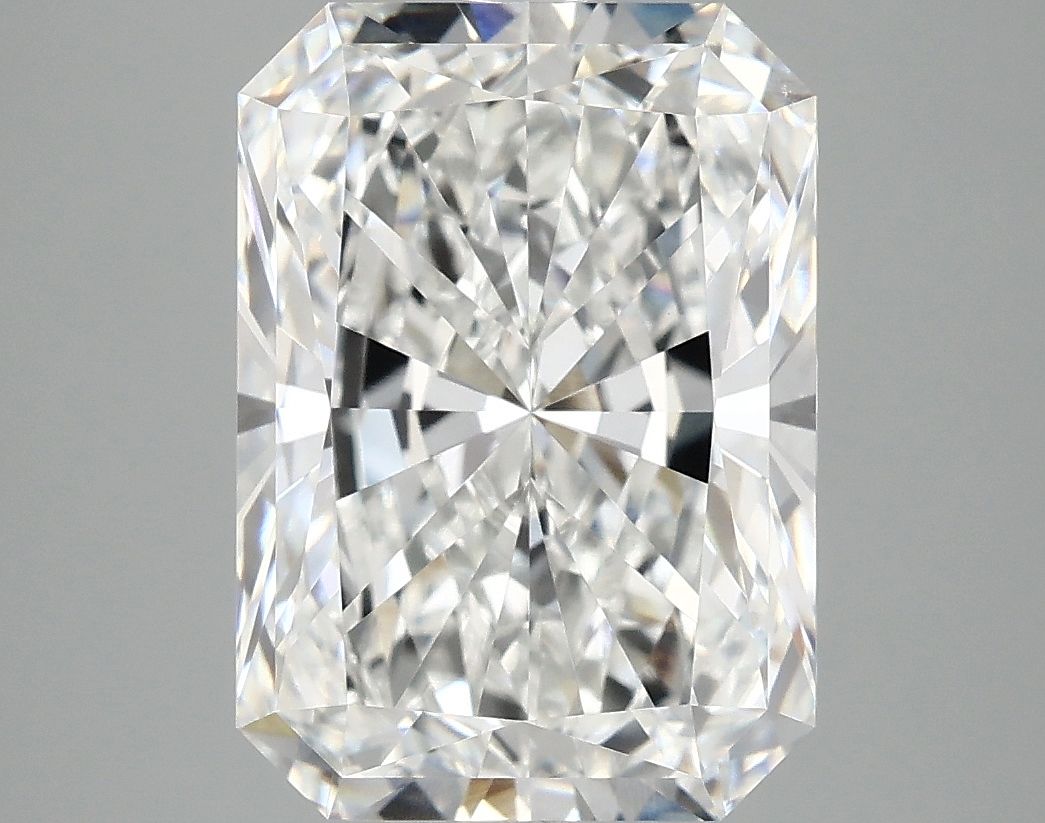 5.09 ct. radiant Lab Grown Diamond front image