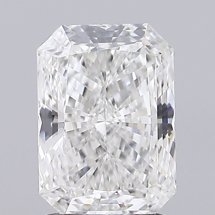 1.52 ct lab-grown Radiant Diamond