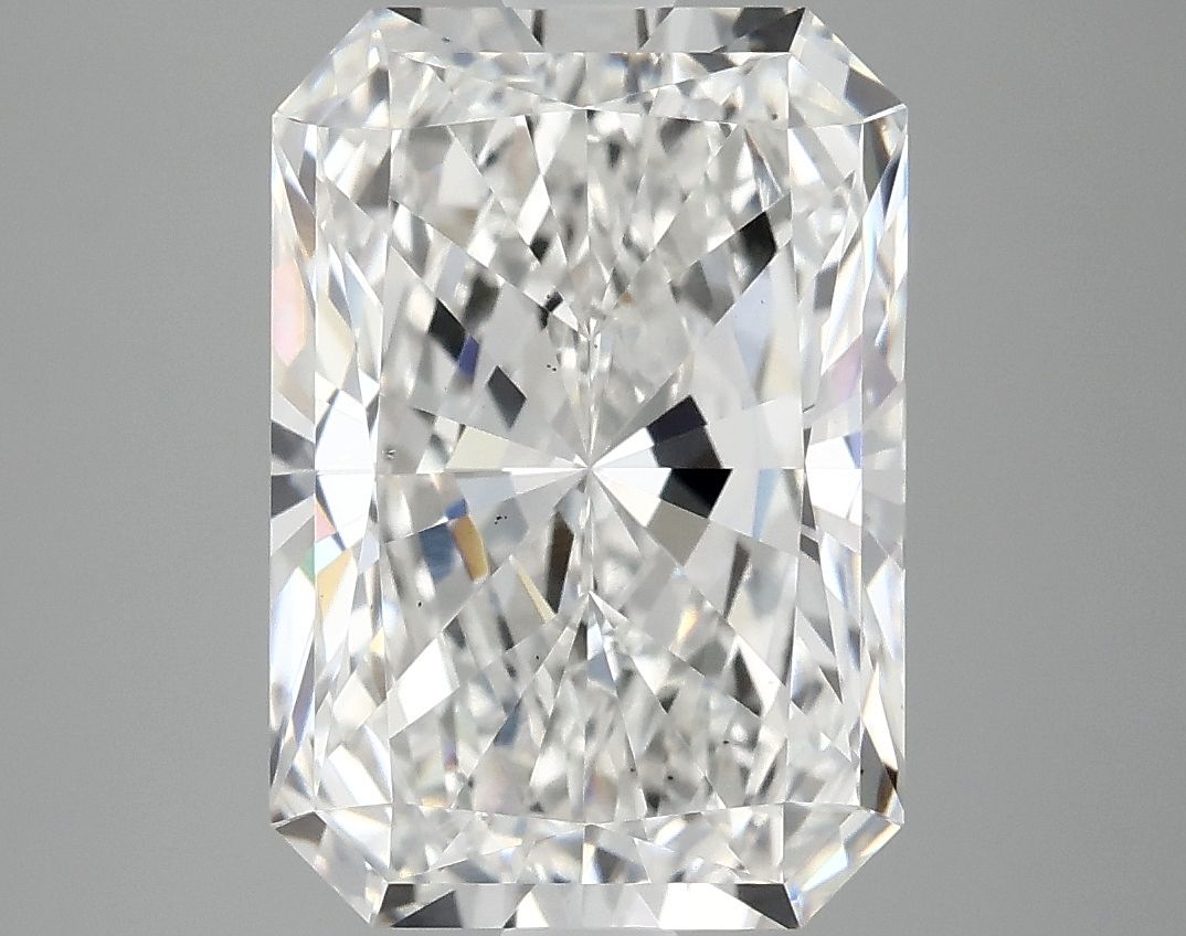5.08 ct. radiant Lab Grown Diamond front image