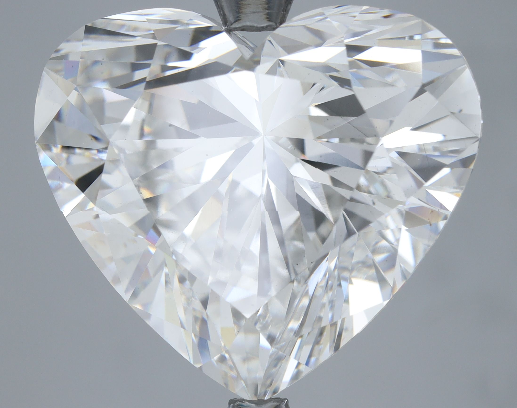 13.05 ct. heart Lab Grown Diamond front image
