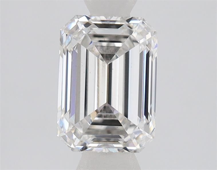 1.06 ct. emerald Lab Grown Diamond front image