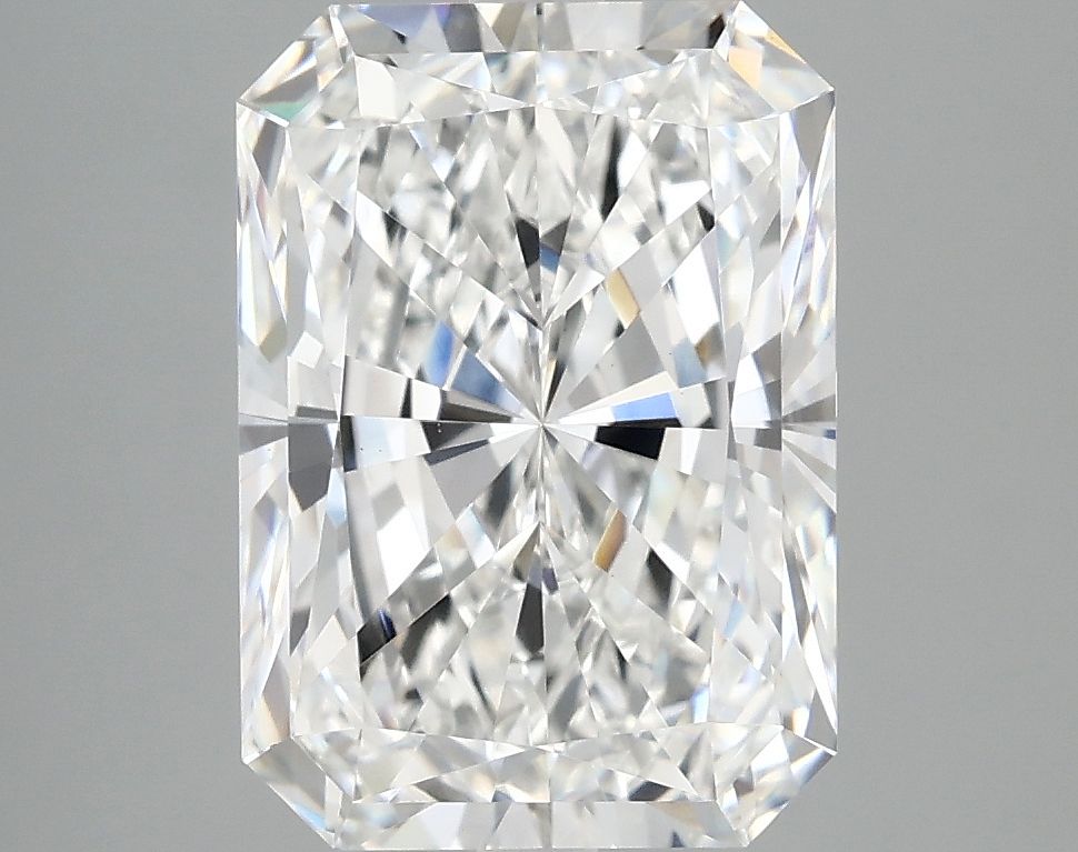4.16 ct. radiant Lab Grown Diamond front image