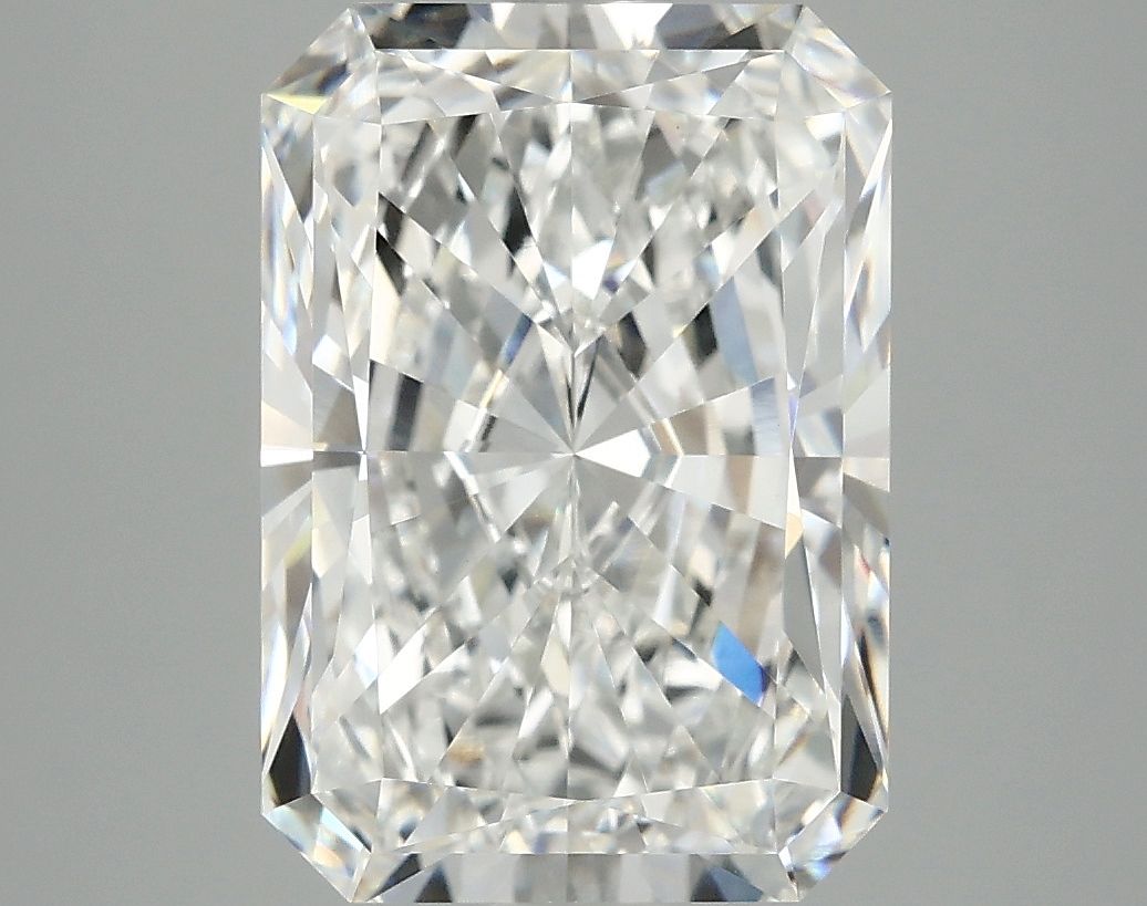 4.91 ct. radiant Lab Grown Diamond front image