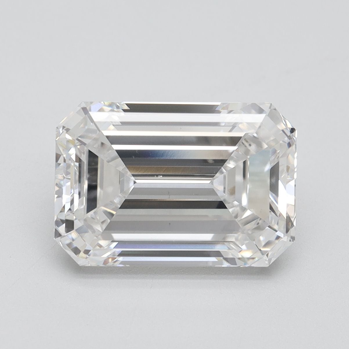 4.32 ct. emerald Lab Grown Diamond front image