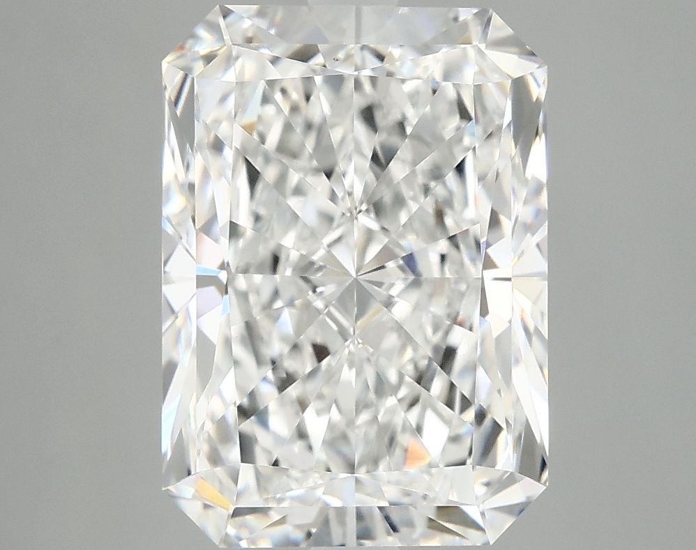 4.84 ct. radiant Lab Grown Diamond front image
