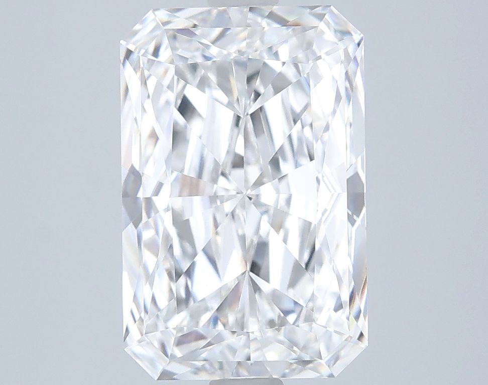 3.55 ct. radiant Lab Grown Diamond front image