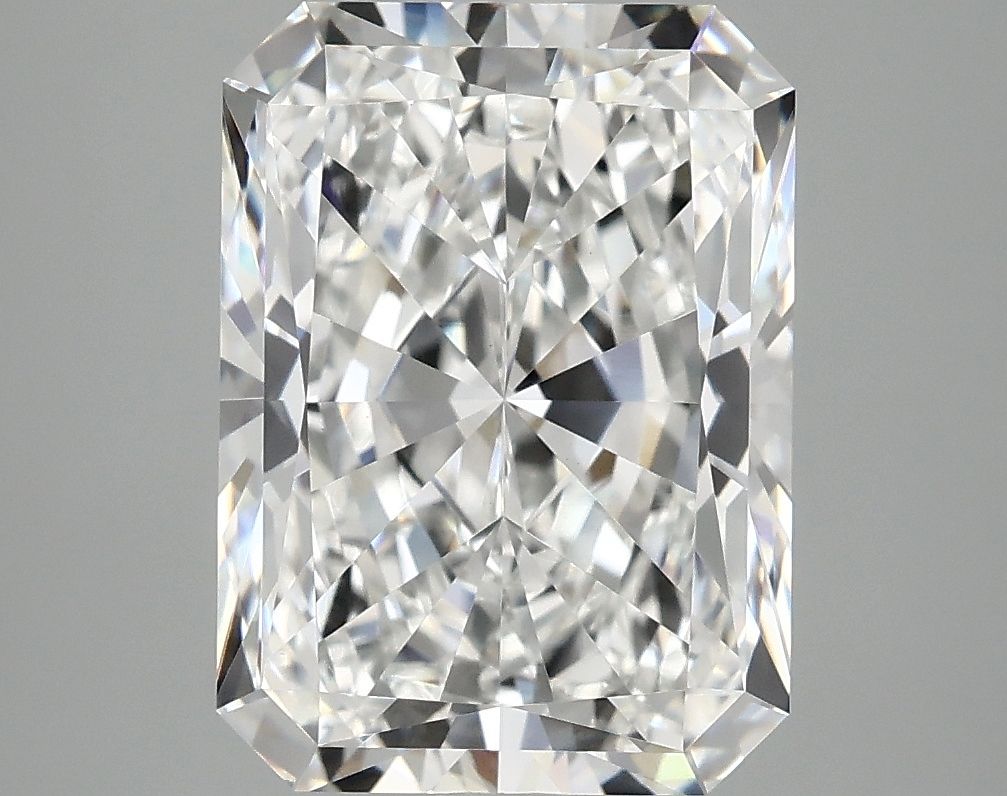 4.96 ct. radiant Lab Grown Diamond front image