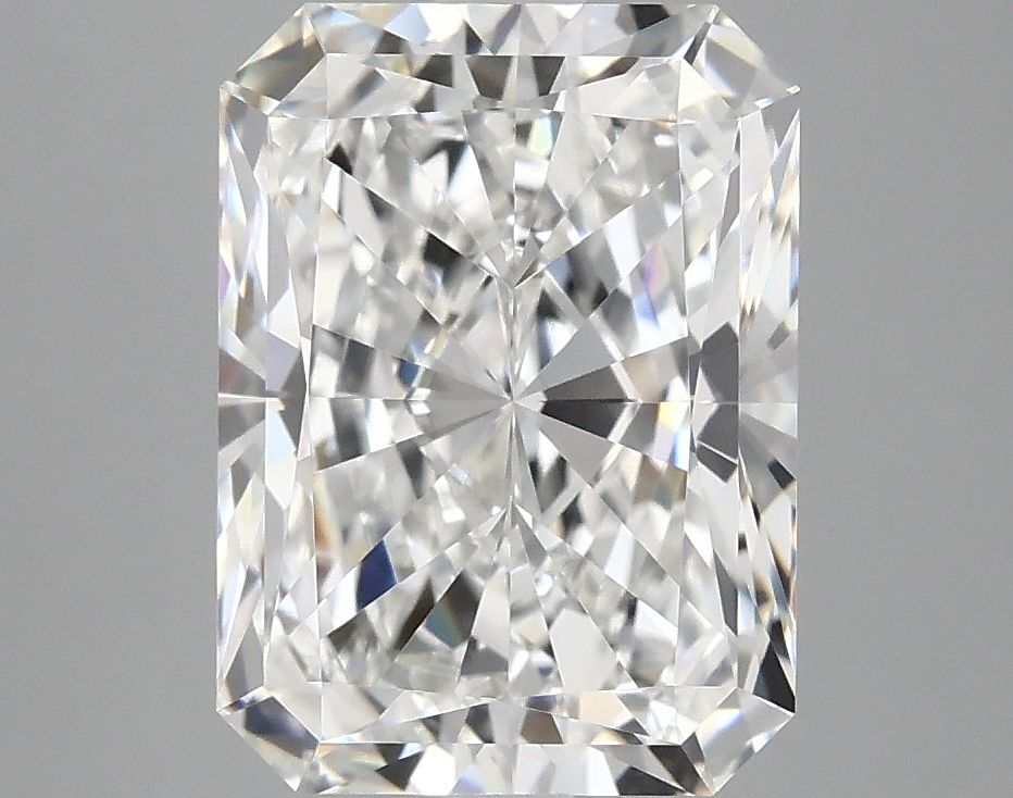 4.10 ct. radiant Lab Grown Diamond front image