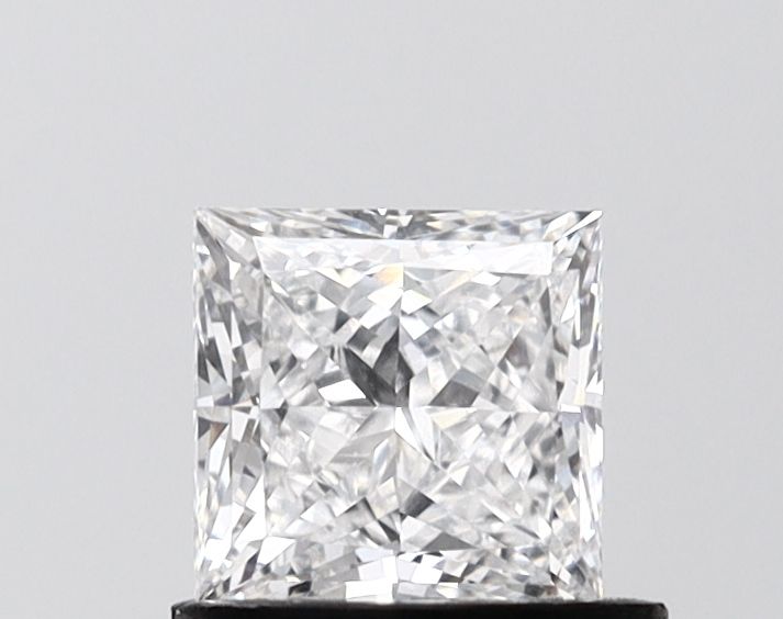 0.99 ct. princess Lab Grown Diamond front image