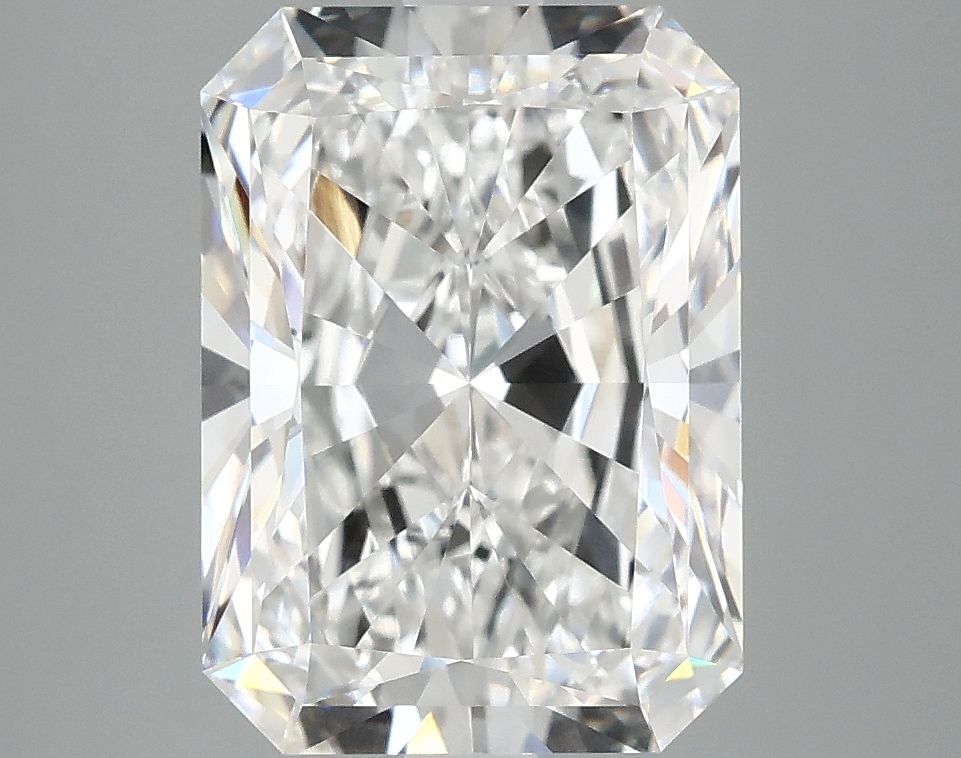 4.07 ct. radiant Lab Grown Diamond front image