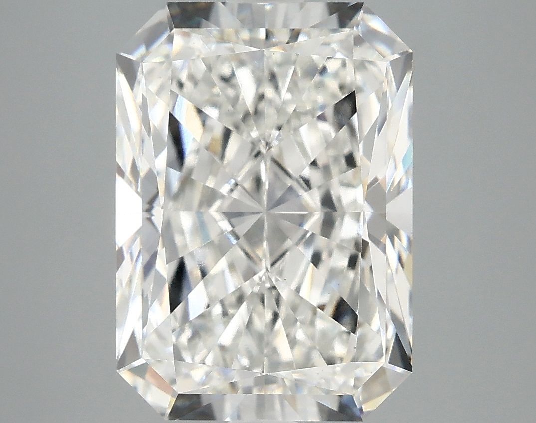 4.81 ct. radiant Lab Grown Diamond front image