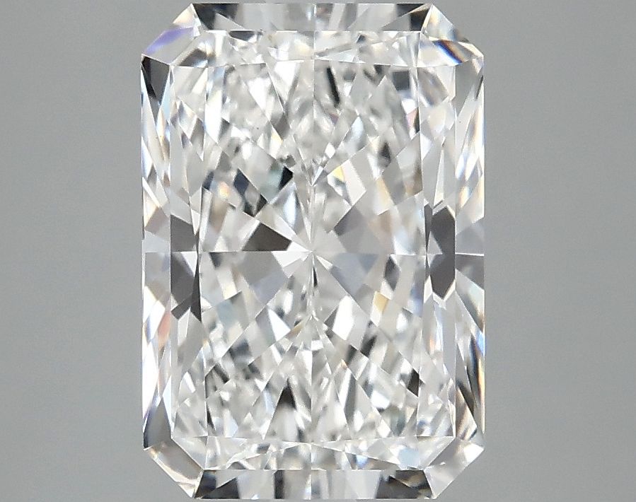 3.08 ct. radiant Lab Grown Diamond front image