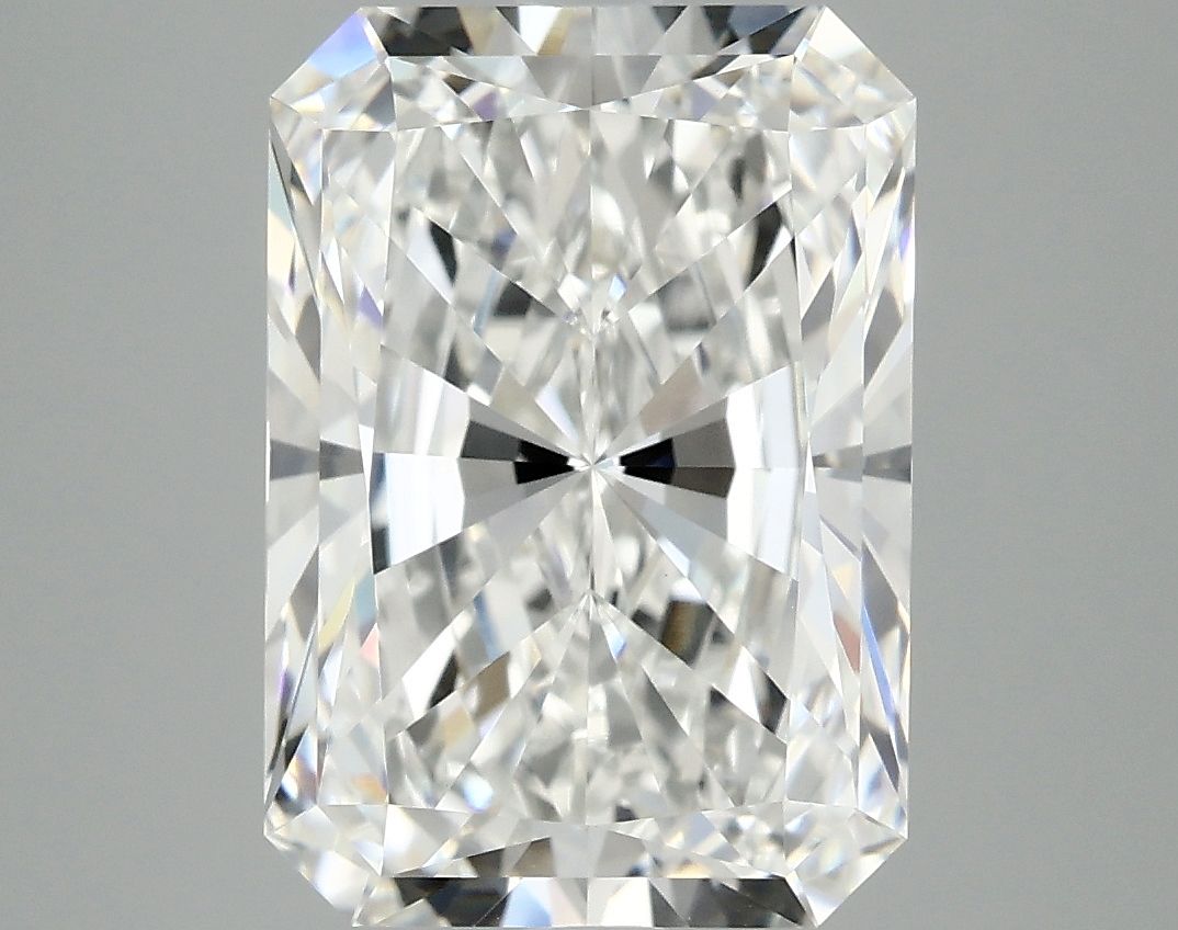 4.90 ct. radiant Lab Grown Diamond front image