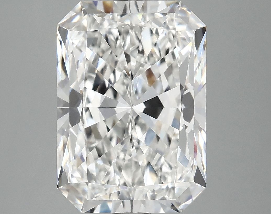 4.92 ct. radiant Lab Grown Diamond front image