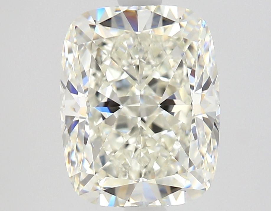 2.03 ct Cushion Brilliant diamond