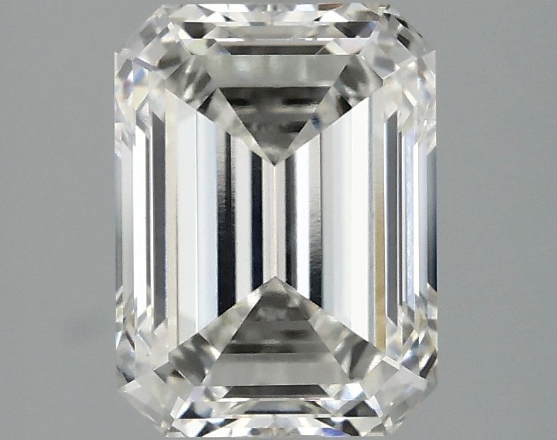 2.59 ct. emerald Lab Grown Diamond front image
