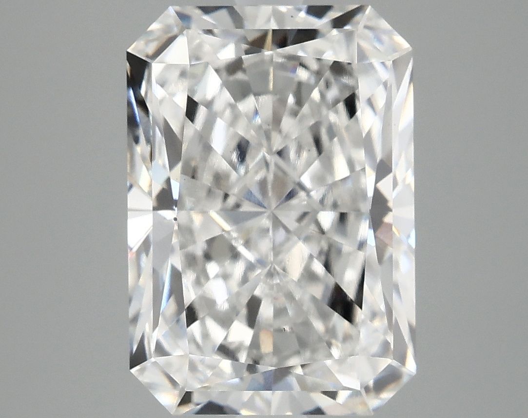4.94 ct. radiant Lab Grown Diamond front image