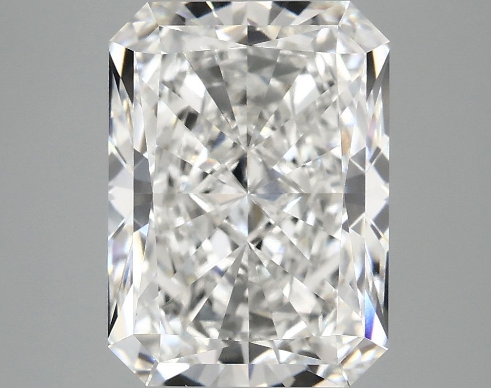 4.75 ct. radiant Lab Grown Diamond front image