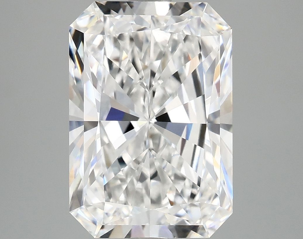 4.17 ct. radiant Lab Grown Diamond front image
