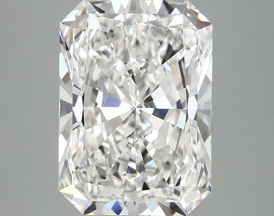3.95 ct. radiant Lab Grown Diamond front image