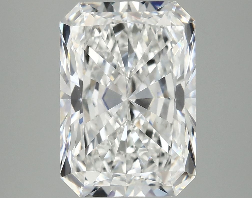 4.25 ct. radiant Lab Grown Diamond front image
