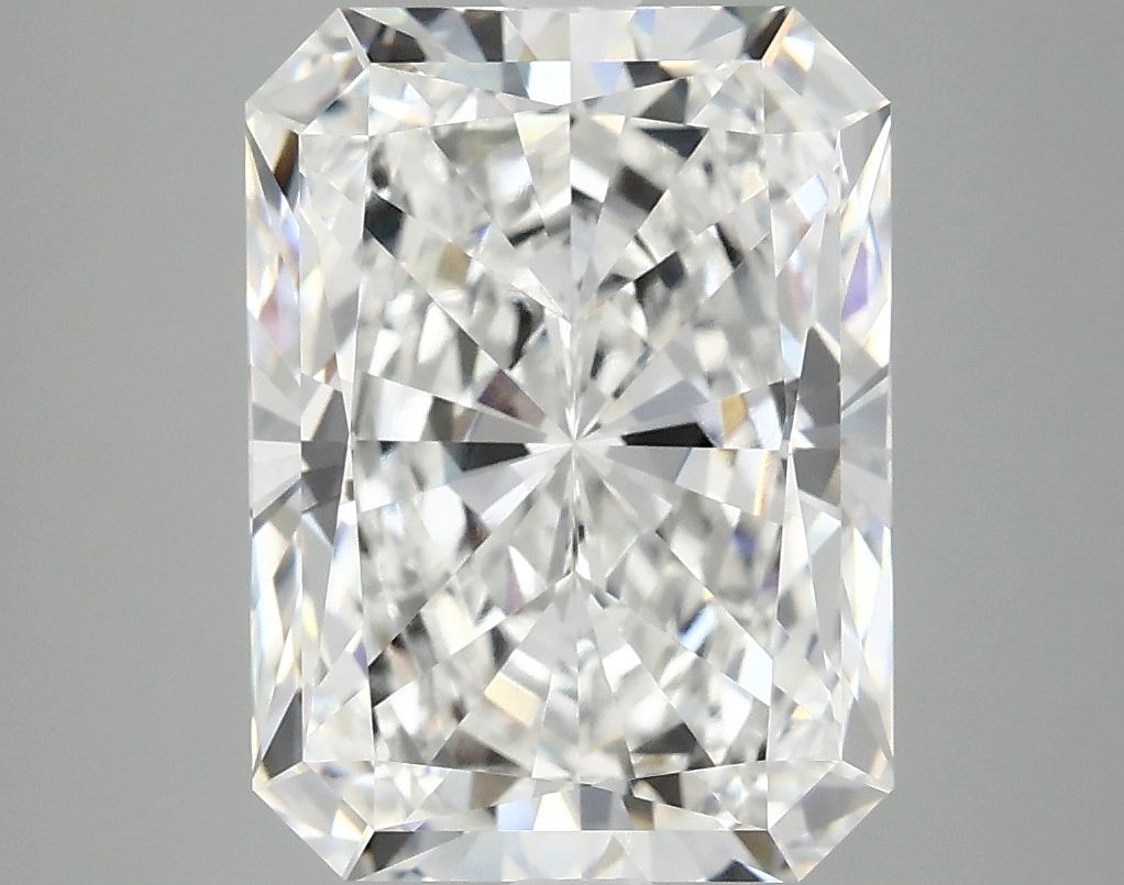 5.06 ct. radiant Lab Grown Diamond front image