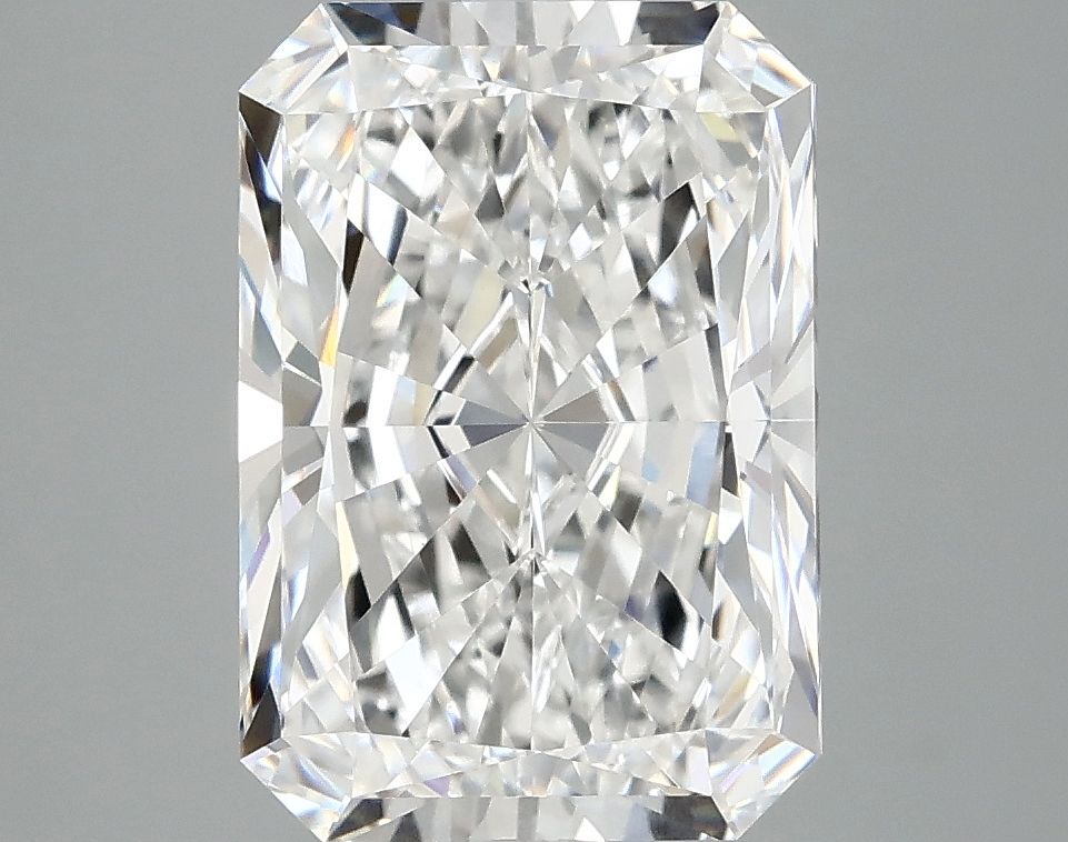 4.15 ct. radiant Lab Grown Diamond front image